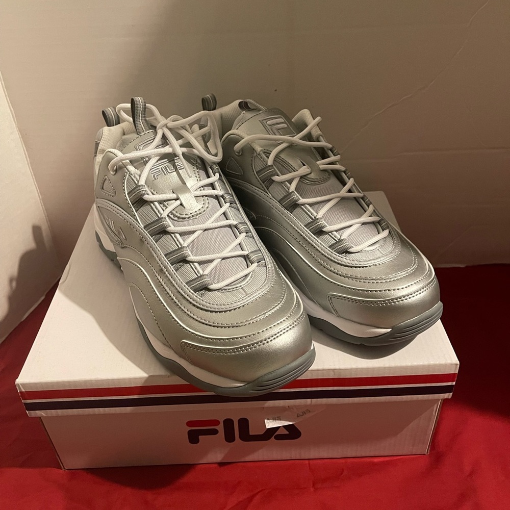 Fila ray